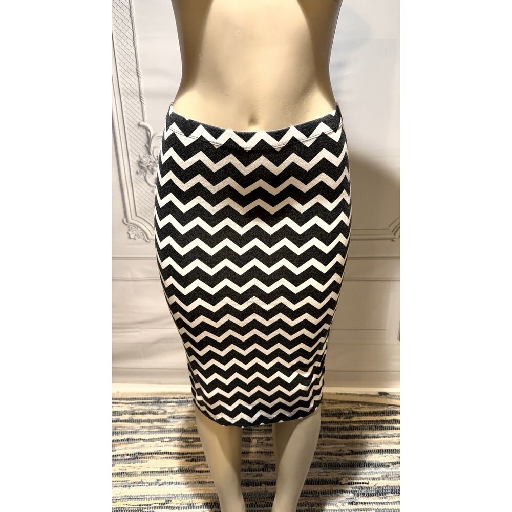 Women’s Skirt Size S